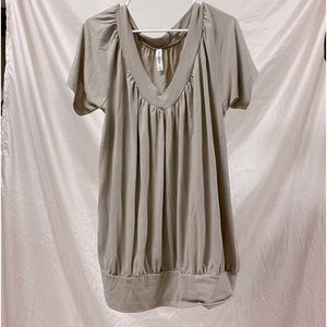 Light tan Soft V-Neck Short Sleeve Shirt